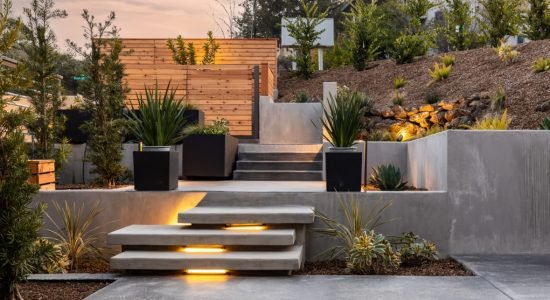 Outdoor Patio & Deck Lighting Service